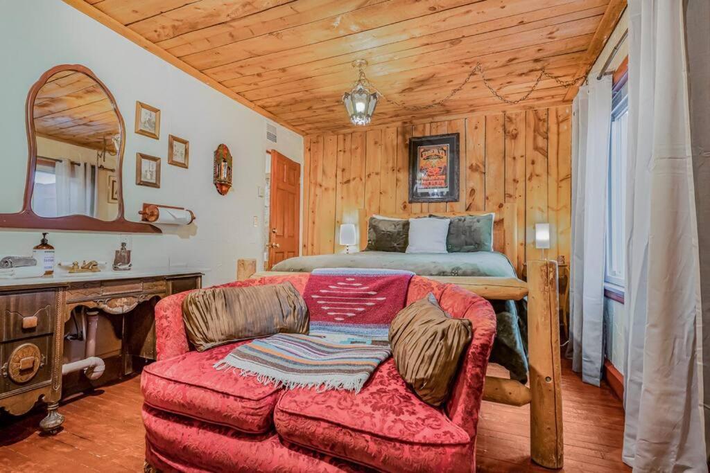 Cliff House Lodge And Hot Tub Cottages มอร์ริสัน ภายนอก รูปภาพ